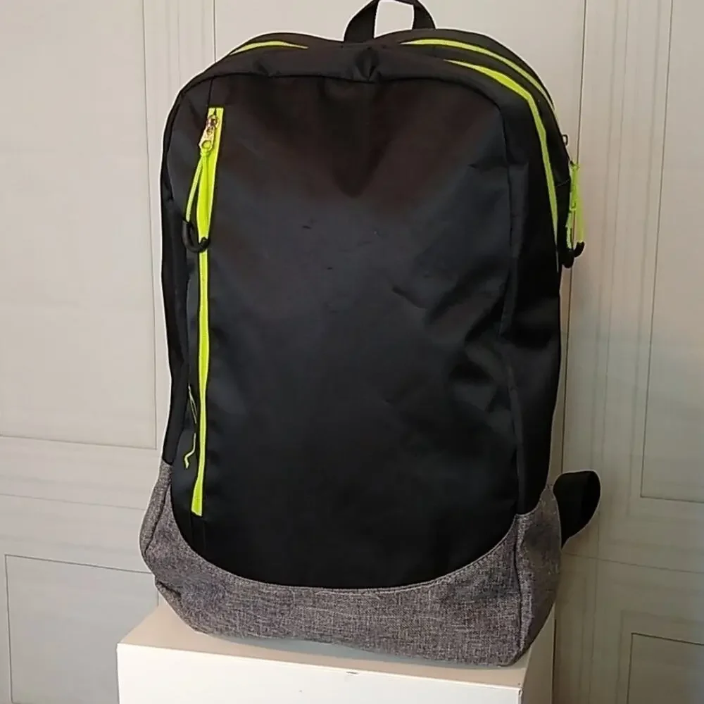 MOKE three zipper